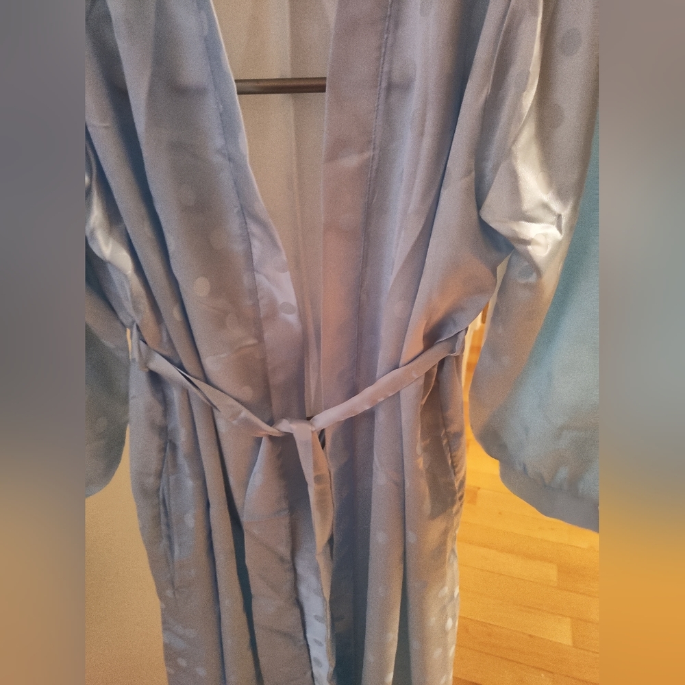 NWOT silky polkadot robe - Picture 5 of 5